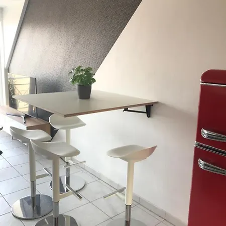 Apartment De Wolfkes *